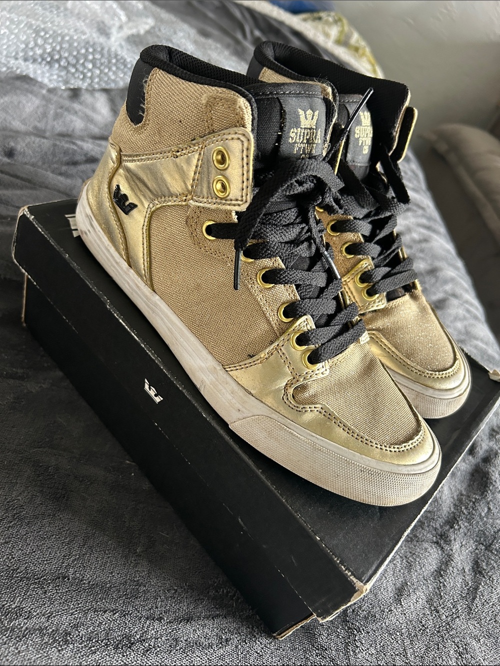 Supra women Gold and Black High-Top Sneakers US 8.5